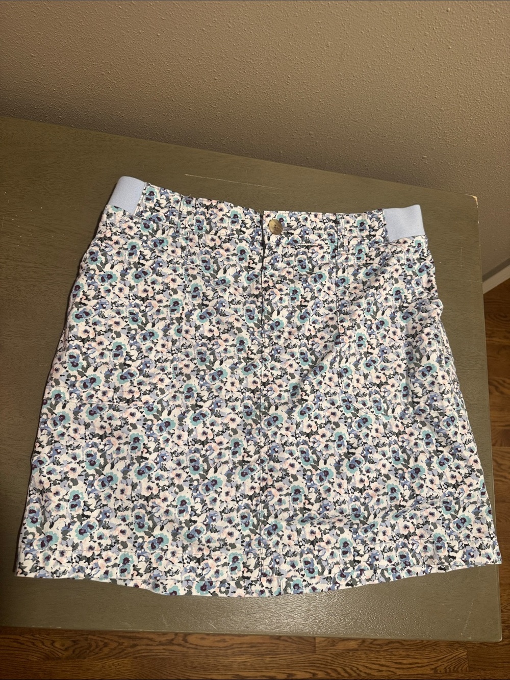 Lee Lavender Floral Midi Skort size Medium